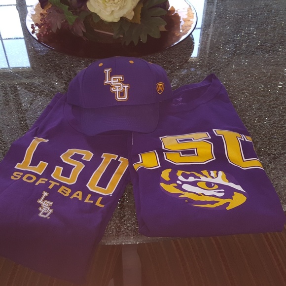 LSU MENS & WOMANS SWEATSHIRTS AND T SHIRTS. - Picture 3 of 4